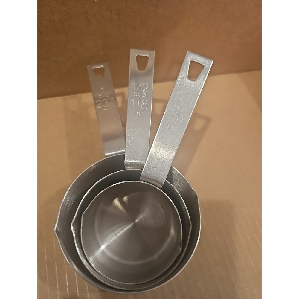 Stainless Steel Measuring Cups with Metric Measurements Set of 3